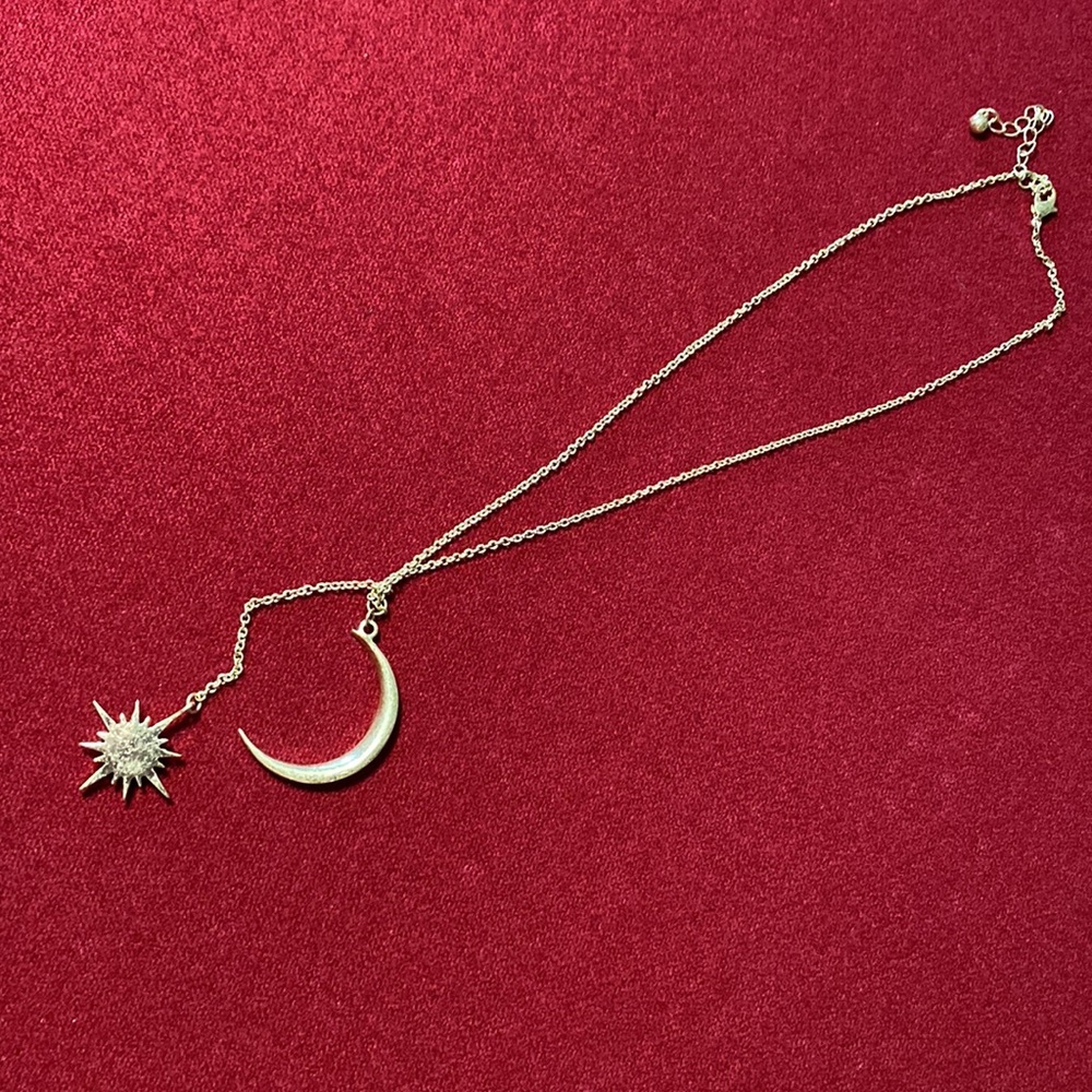 Sun Moon Stars ring and necklace set - Picture 3 of 6